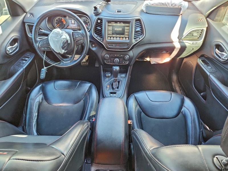 Фото 8 - JEEP CHEROKEE