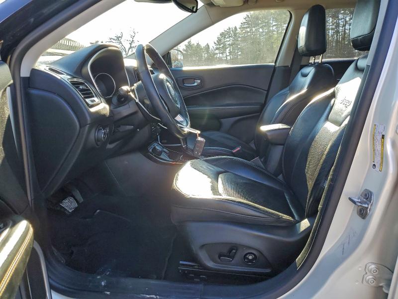 Фото 7 - JEEP COMPASS