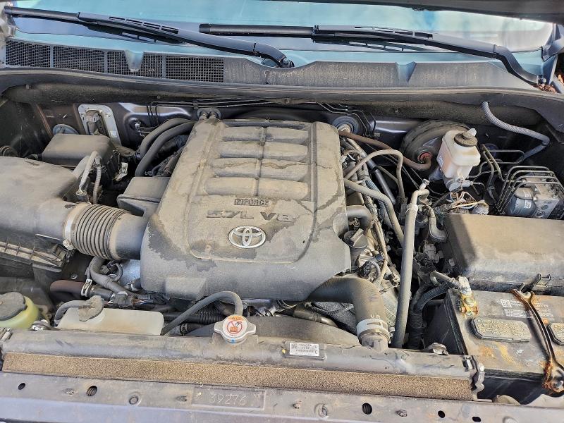 Фото 11 - TOYOTA TUNDRA