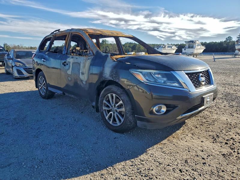 Фото 4 - NISSAN PATHFINDER