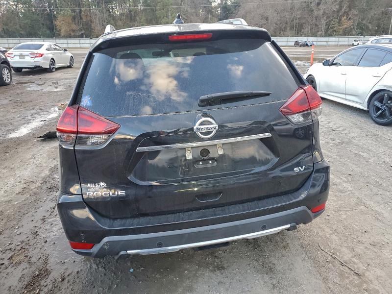 Фото 6 - NISSAN ROGUE