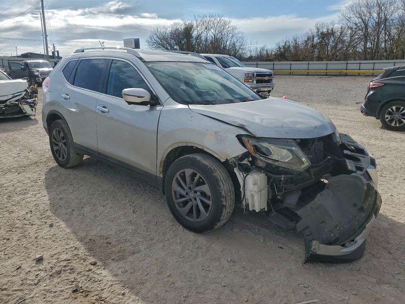 Фото 4 - NISSAN ROGUE