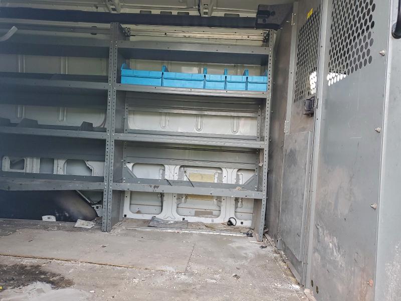 Фото 11 - FORD TRANSIT