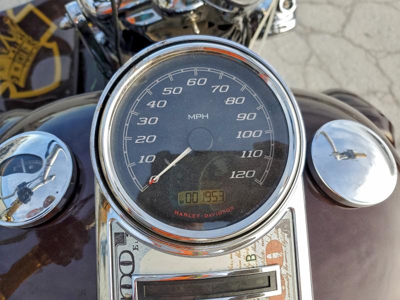 HARLEY-DAVIDSON FL 2022