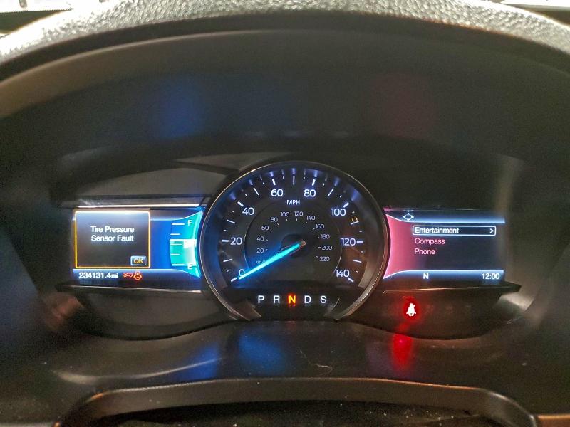 Фото 9 - FORD EXPLORER