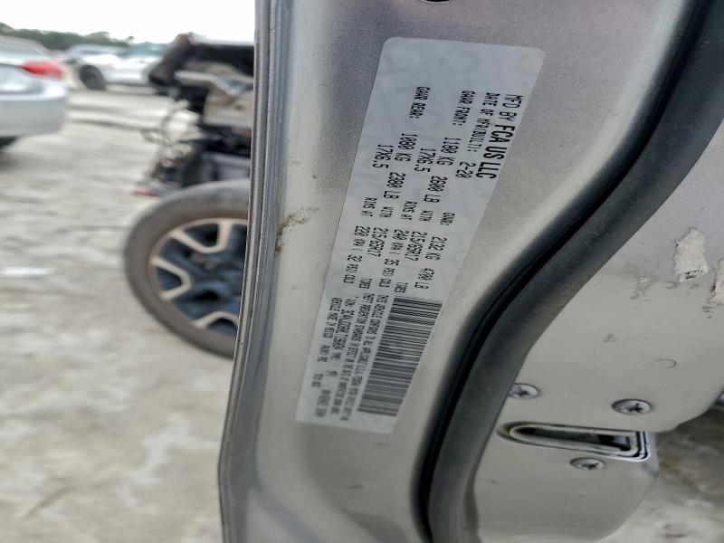 Фото 14 - JEEP COMPASS