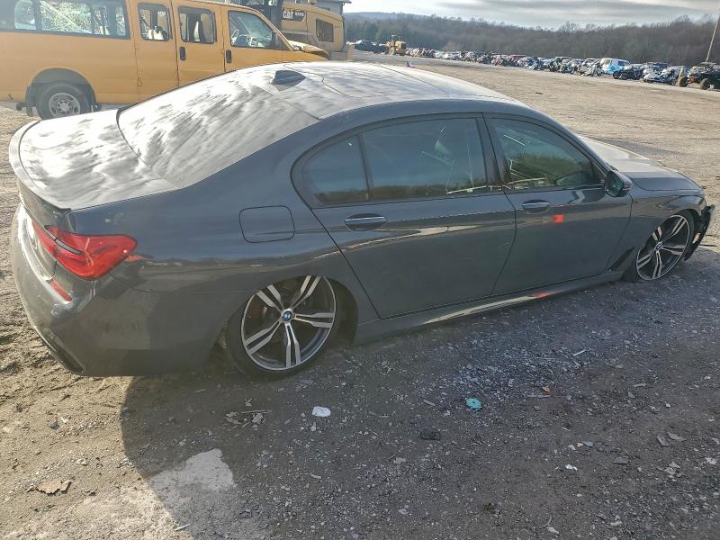 Фото 3 - BMW 7 SERIES