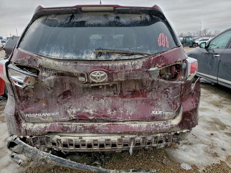 Фото 6 - TOYOTA HIGHLANDER