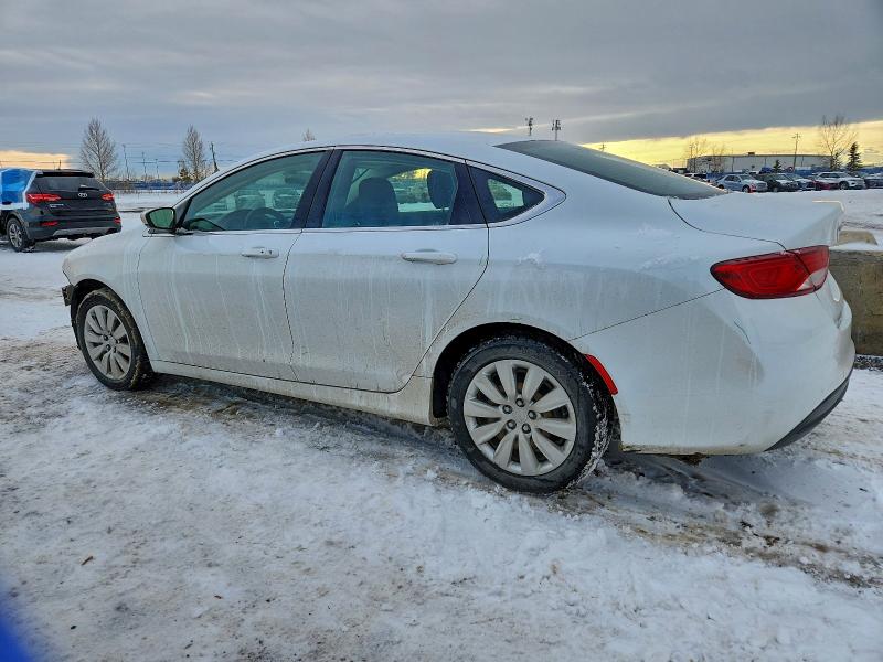 Фото 2 - CHRYSLER 200
