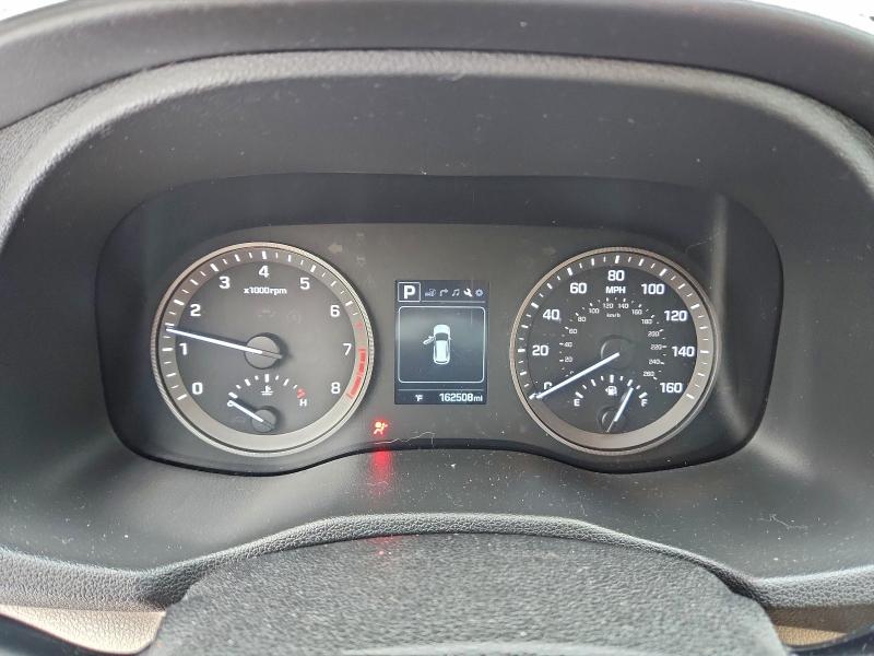 Фото 9 - HYUNDAI TUCSON