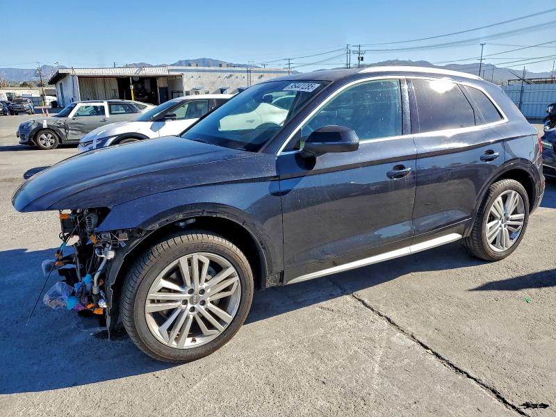 Фото 1 - AUDI Q5