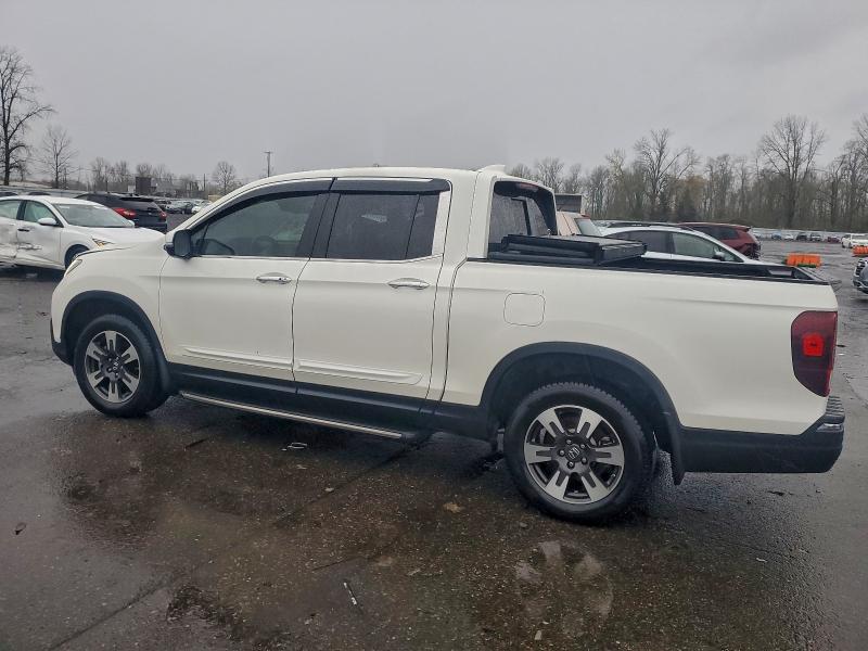 Фото 2 - HONDA RIDGELINE