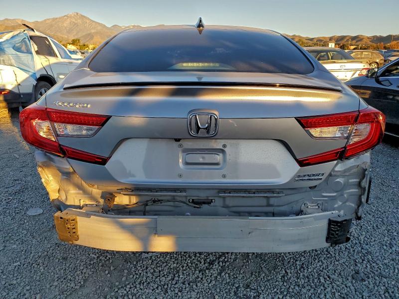 Фото 6 - HONDA ACCORD