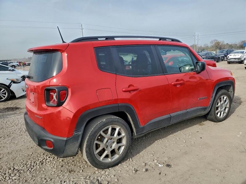 Фото 3 - JEEP RENEGADE