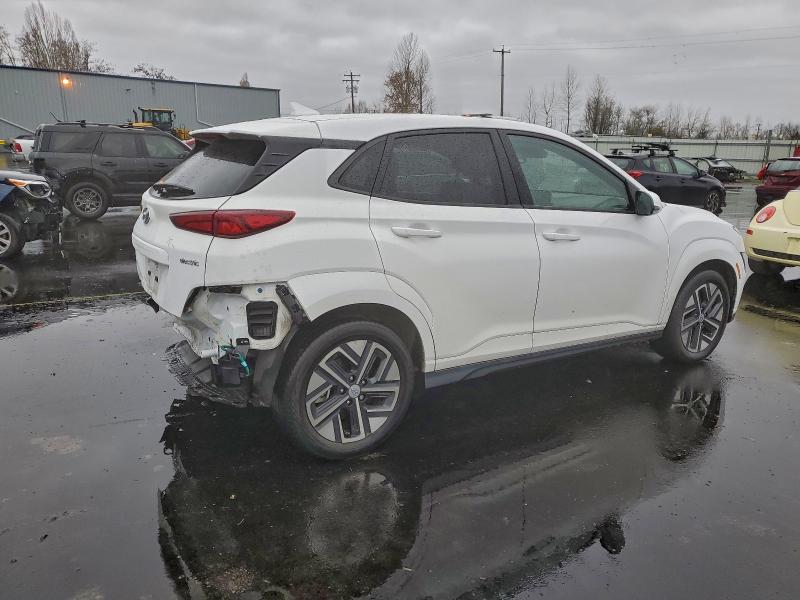 Фото 3 - HYUNDAI KONA