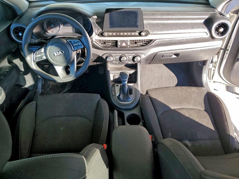 Фото 8 - KIA FORTE