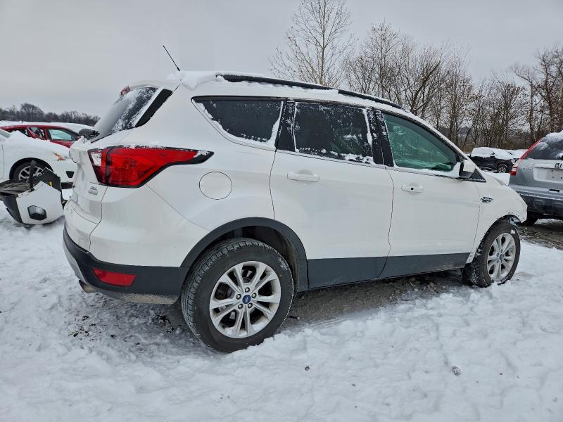 Фото 3 - FORD ESCAPE