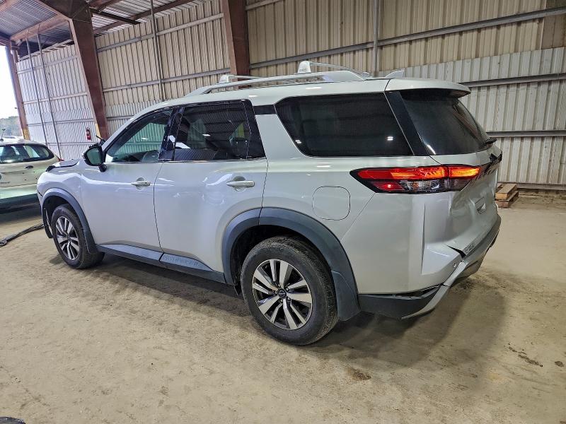 Фото 2 - NISSAN PATHFINDER