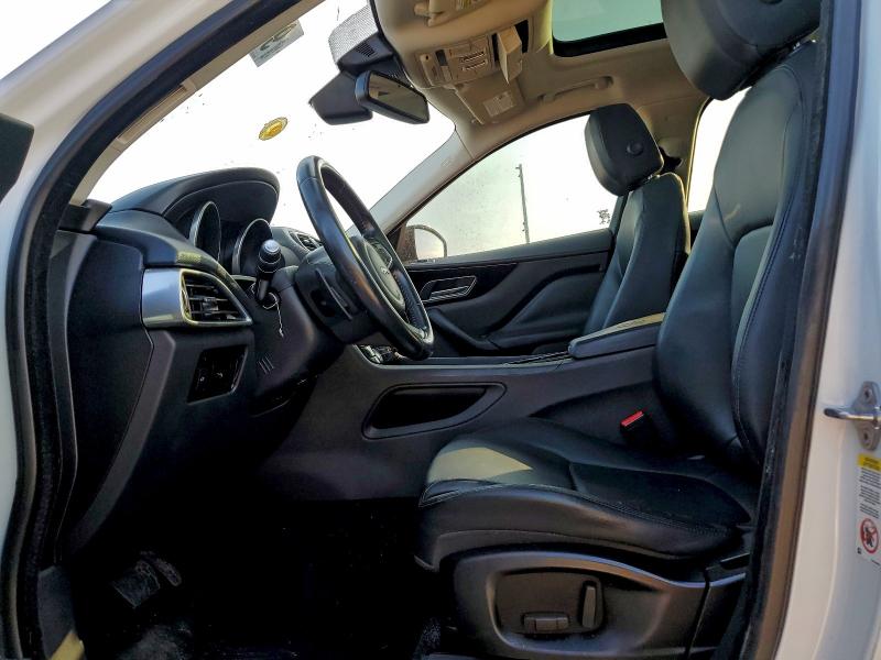 Фото 7 - JAGUAR F-PACE