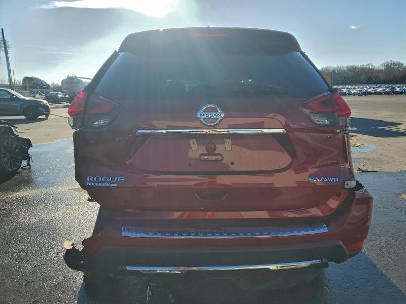 Фото 6 - NISSAN ROGUE