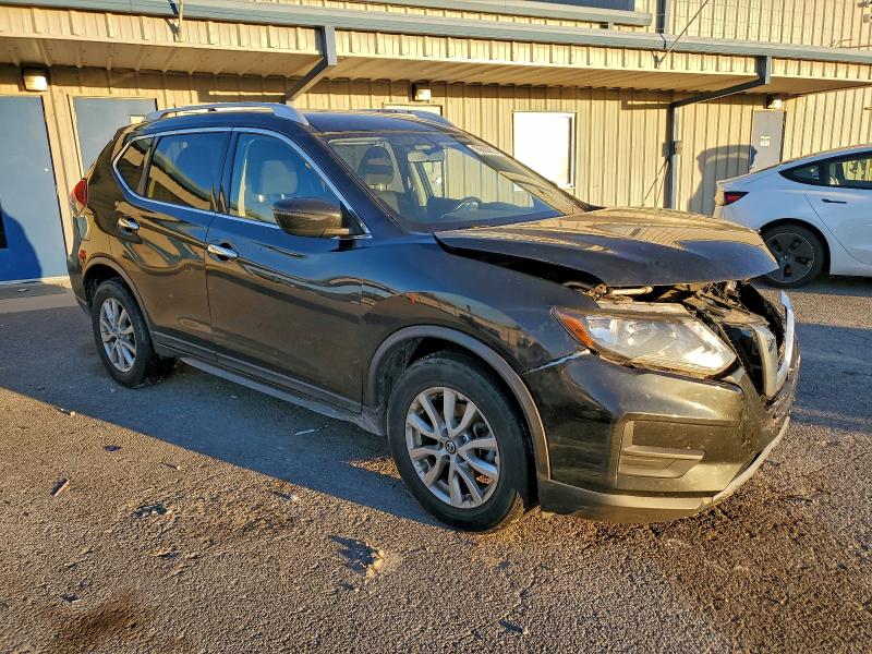 Фото 4 - NISSAN ROGUE