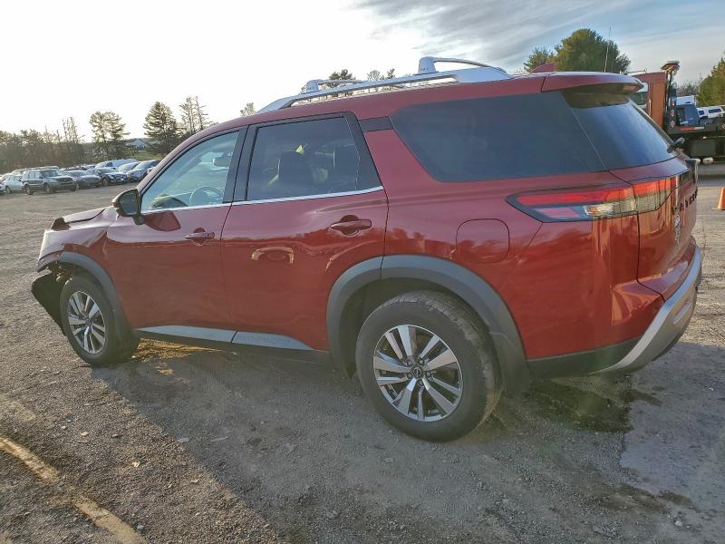 Фото 2 - NISSAN PATHFINDER