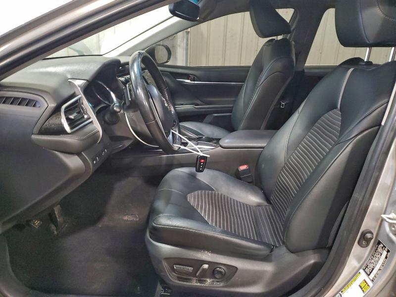 Фото 7 - TOYOTA CAMRY