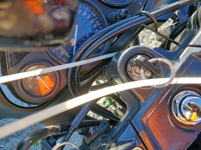 KAWASAKI ZX600 E 2001