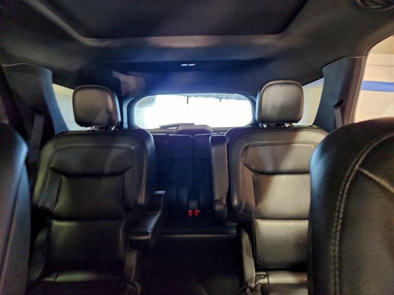 Фото 10 - FORD EXPLORER