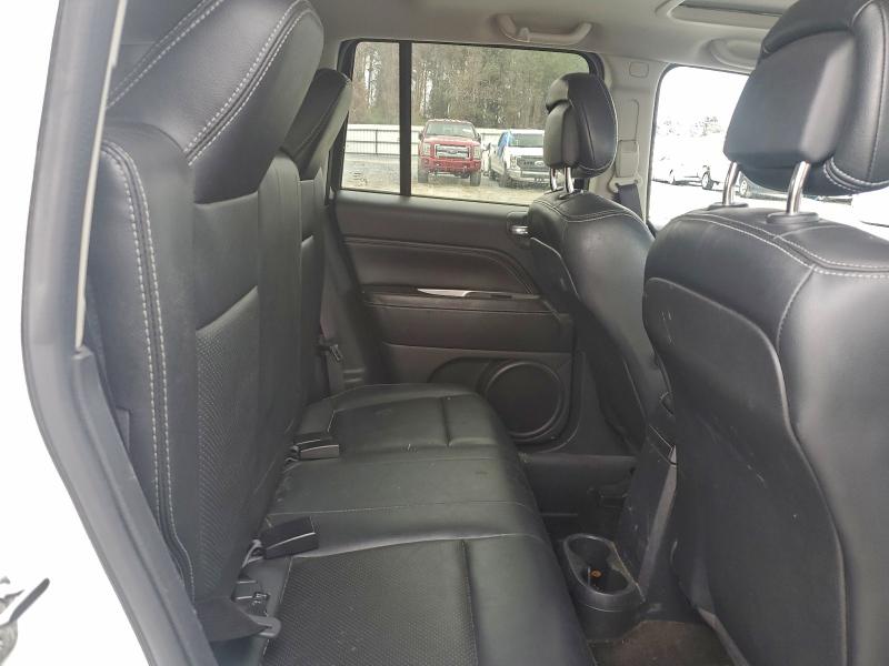 Фото 11 - JEEP COMPASS