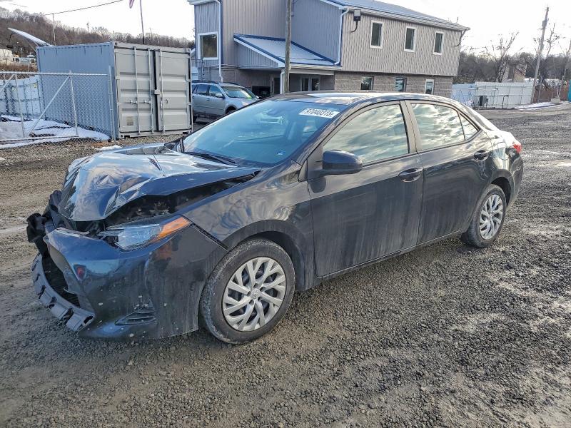 Фото 1 - TOYOTA COROLLA