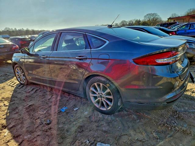 Фото 2 - FORD FUSION
