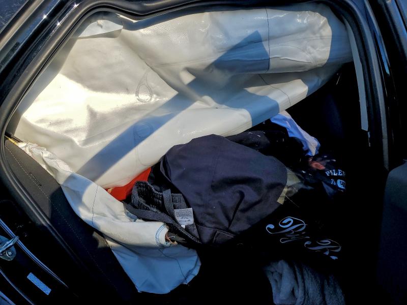 Фото 10 - KIA K4 LX