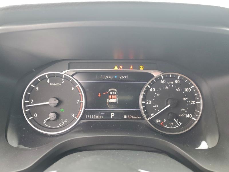 Фото 9 - NISSAN ROGUE