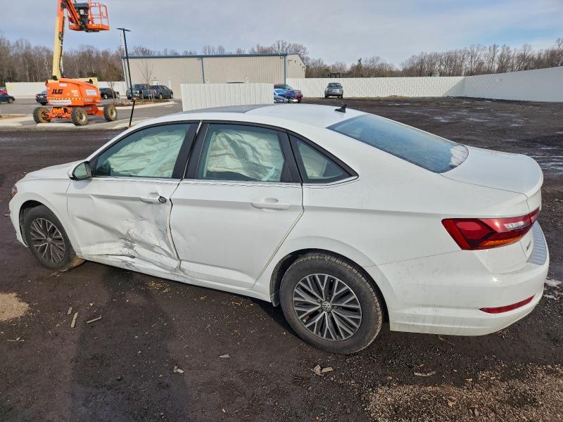 Фото 2 - VOLKSWAGEN JETTA