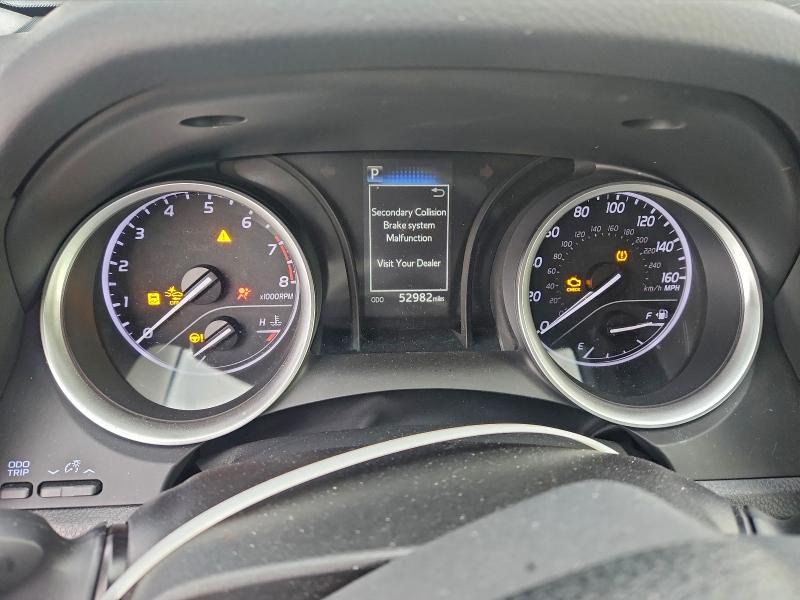 Фото 9 - TOYOTA CAMRY