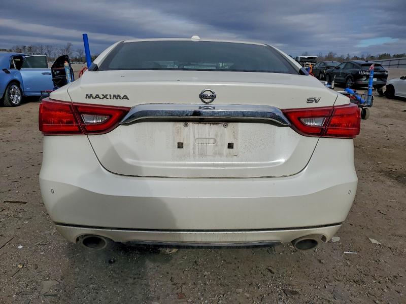 Фото 6 - NISSAN MAXIMA