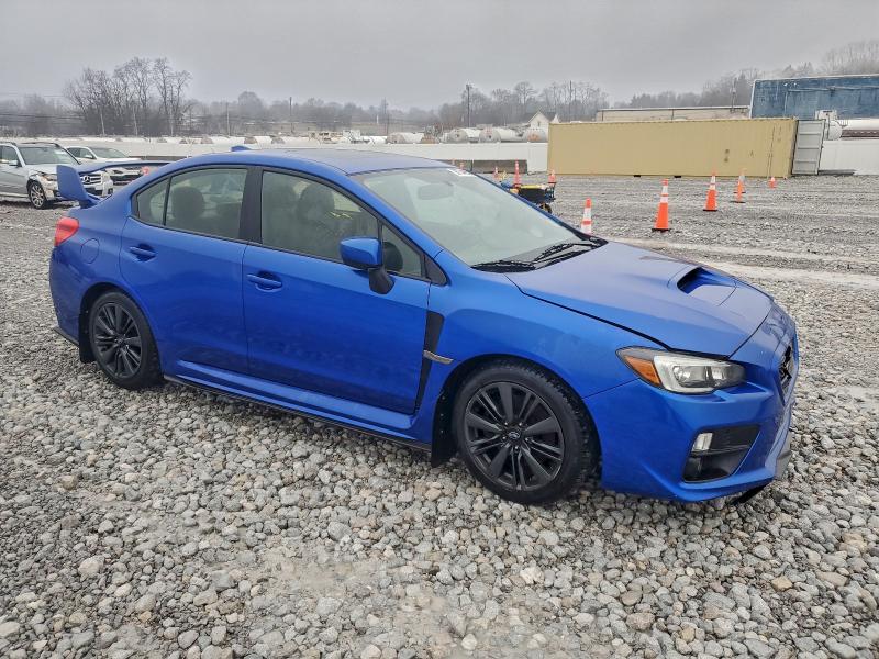 Фото 4 - SUBARU WRX