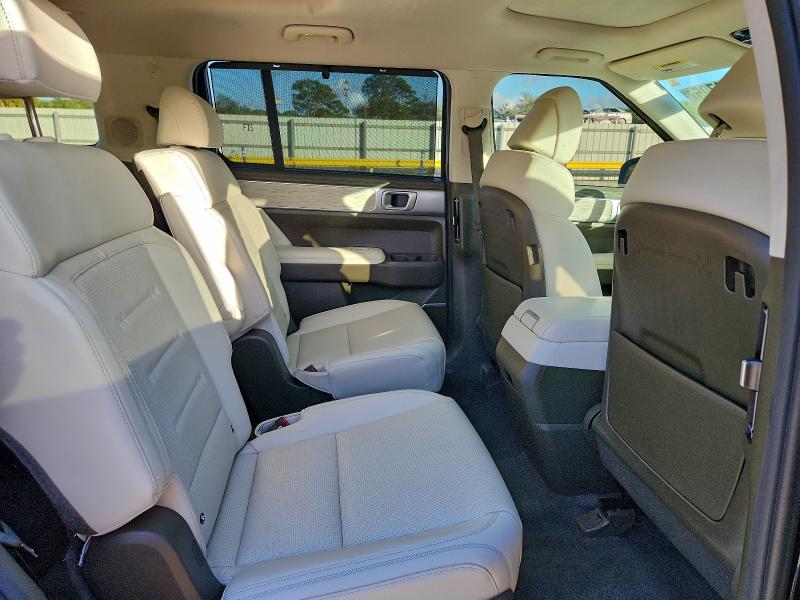 Фото 11 - HYUNDAI SANTA FE