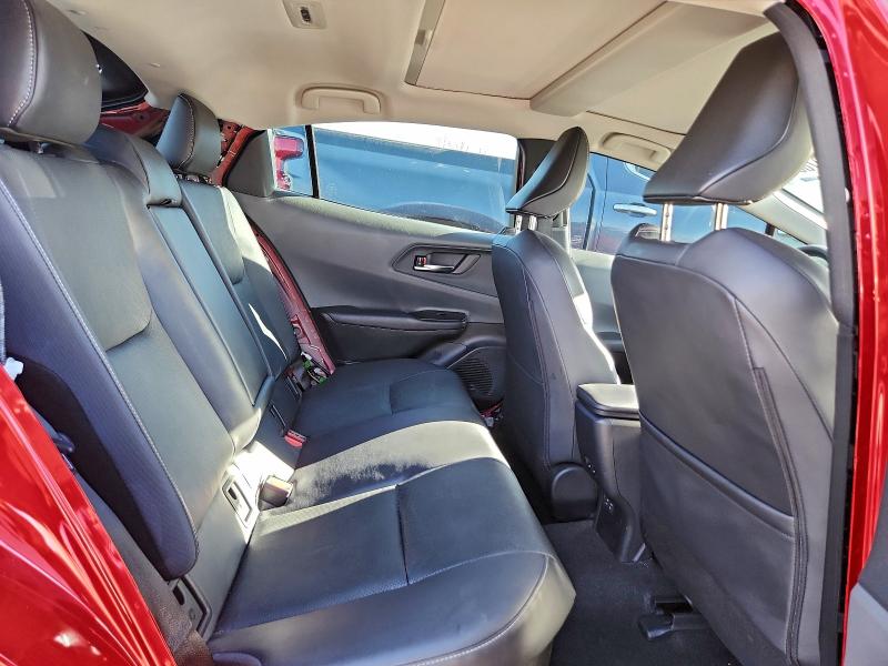 Фото 10 - TOYOTA PRIUS