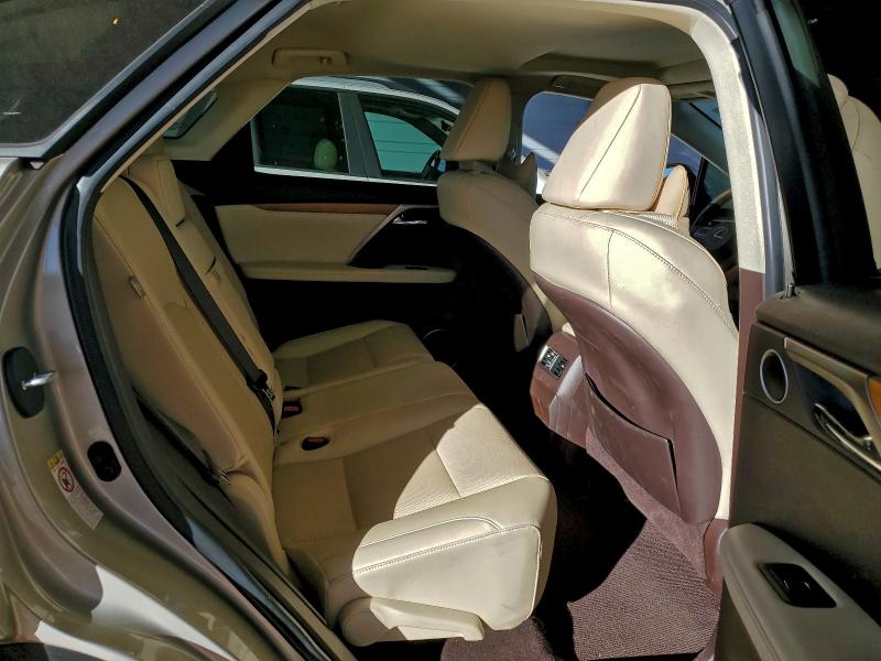 Фото 10 - LEXUS RX350