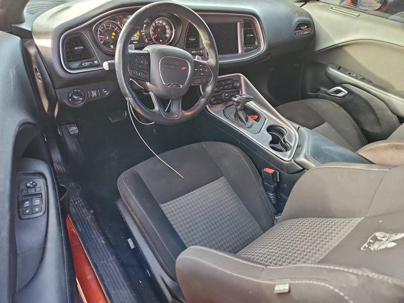 Фото 8 - DODGE CHALLENGER