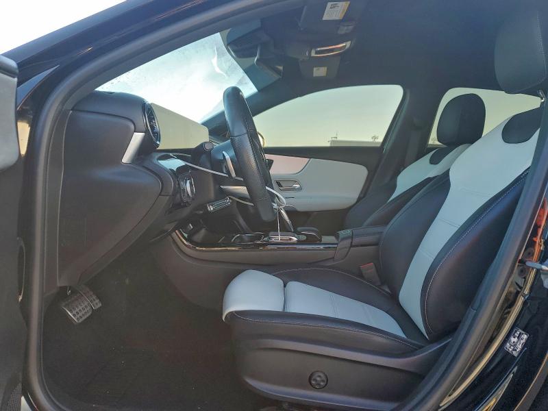 Фото 7 - MERCEDES-BENZ A-CLASS