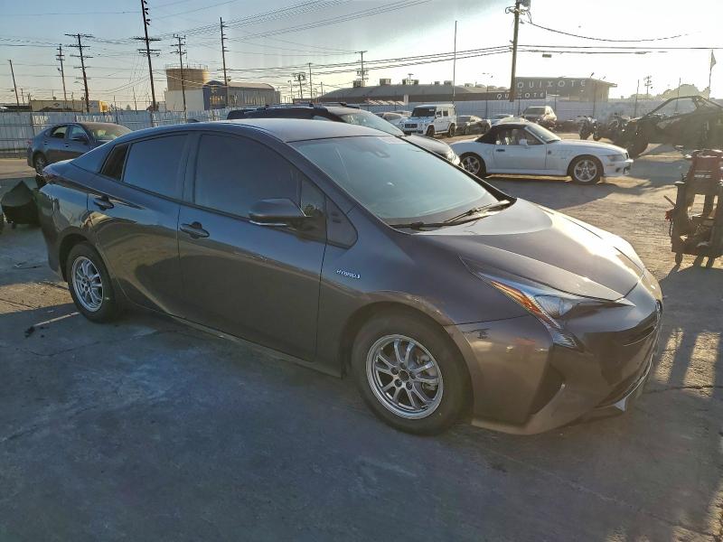 Фото 4 - TOYOTA PRIUS