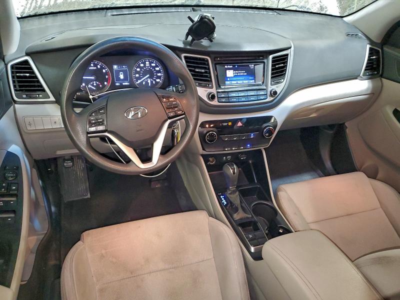 Фото 8 - HYUNDAI TUCSON