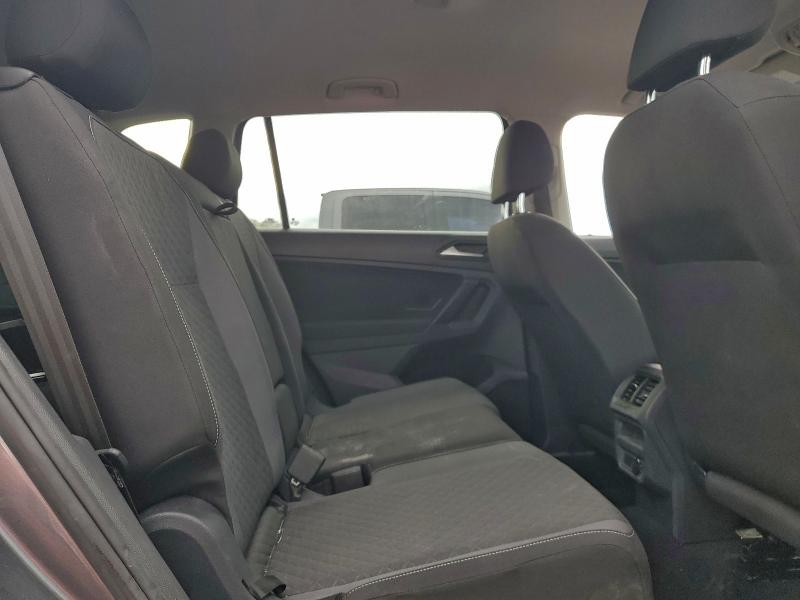 Фото 11 - VOLKSWAGEN TIGUAN