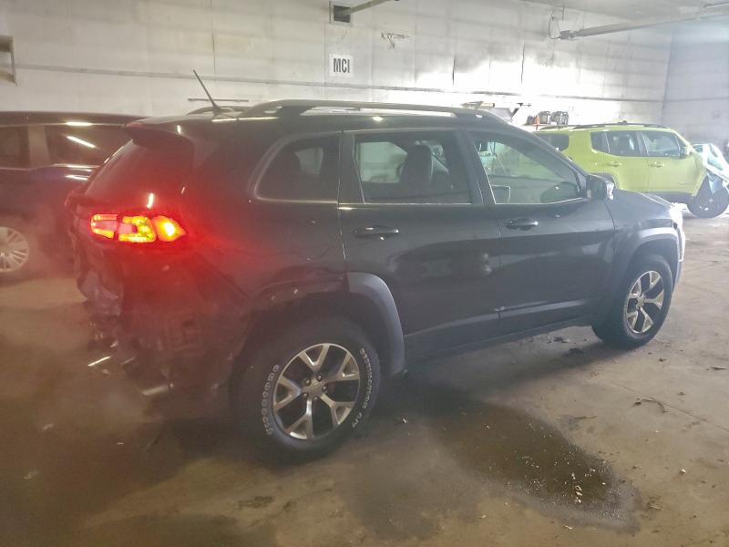 Фото 3 - JEEP CHEROKEE