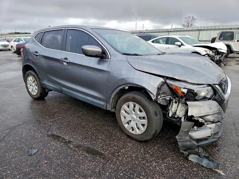 Фото 4 - NISSAN ROGUE