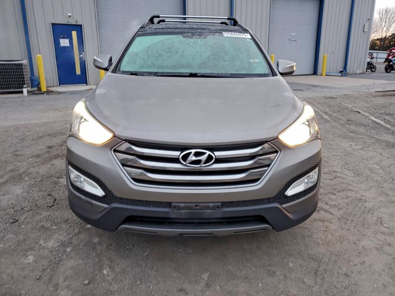 Фото 5 - HYUNDAI SANTA FE