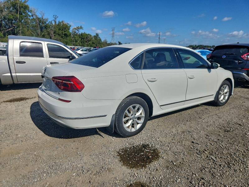 Фото 3 - VOLKSWAGEN PASSAT